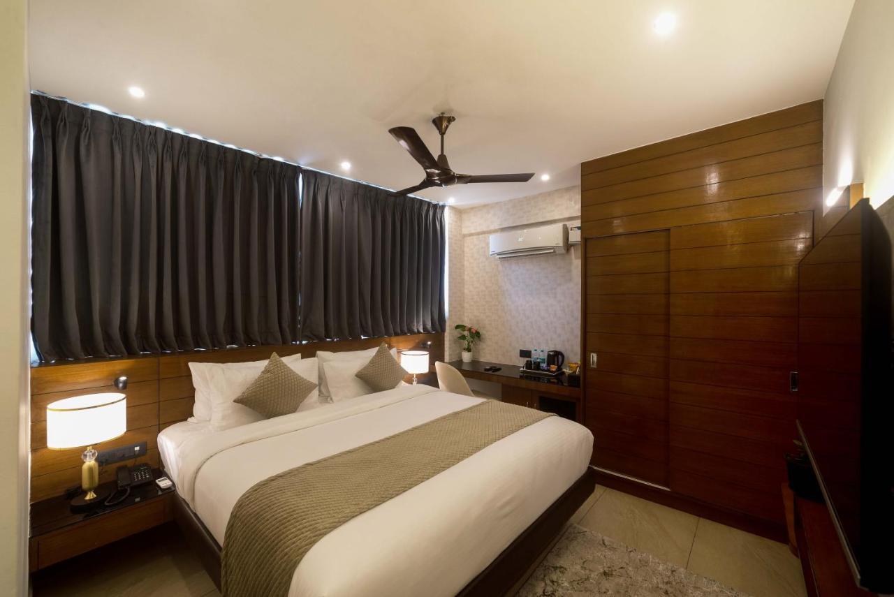 Royal Ace Boutique Hotel - Manyata Techpark Bangalore Exterior photo